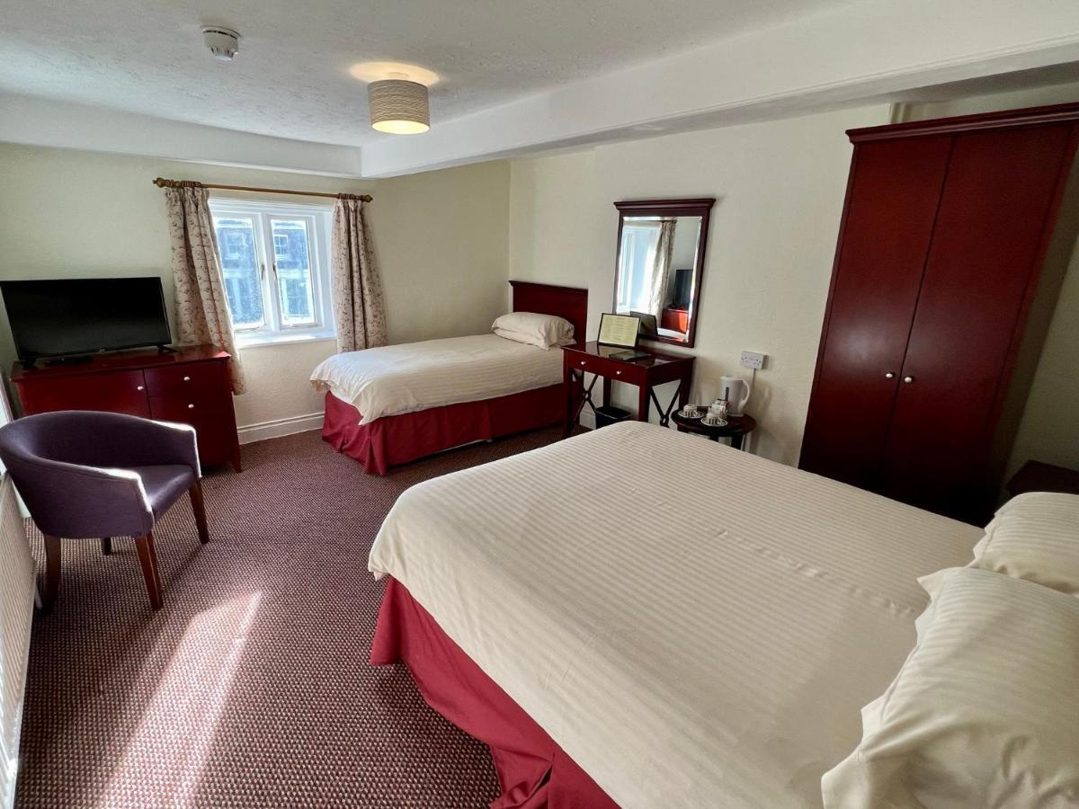 Calverts Hotel - Newport, Isle Of Wight Extérieur photo