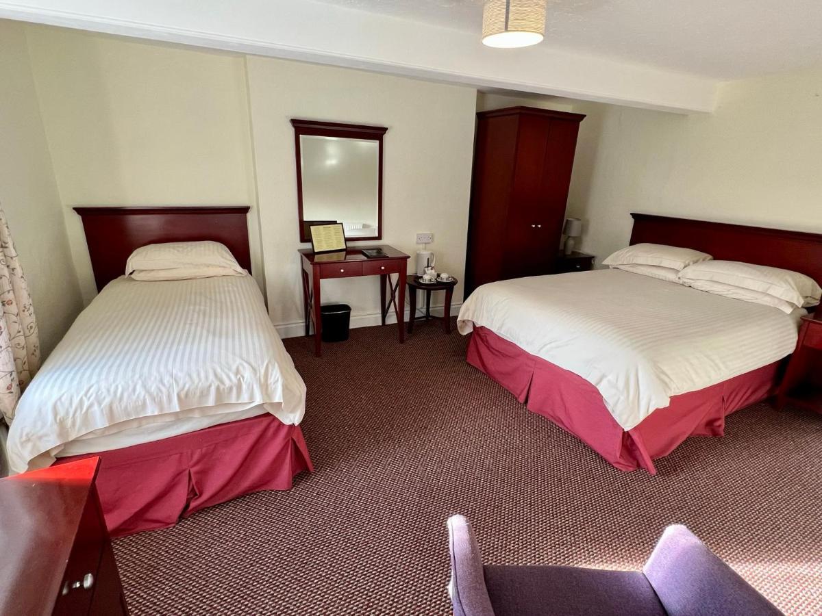 Calverts Hotel - Newport, Isle Of Wight Extérieur photo